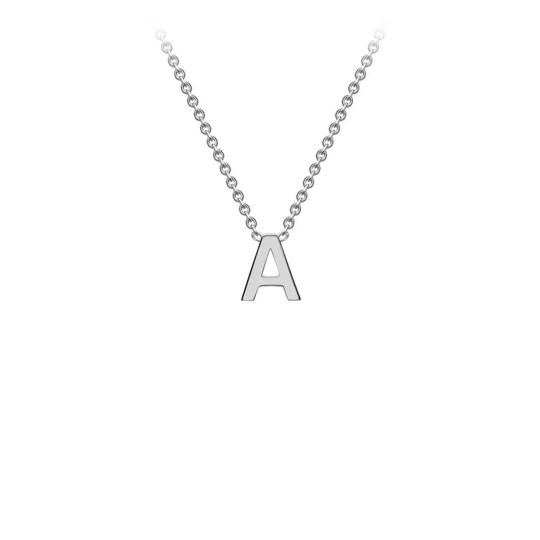 Collar con Letra Plateada